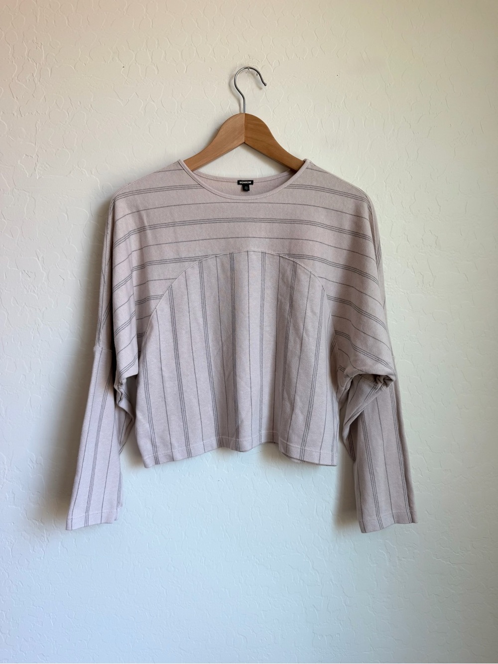 Monrow Cropped Long-Sleeve Stripe Top - Beige